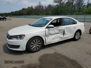 2014 Volkswagen Passat Wolfsburg Edition z VIN 1VWAH7A38EC018568, wystawiony jako Copart lot #59019425 z przebiegiem 103 291 mil mil oraz Szkoda całkowita • Salvage title. Historia ofert i sprzedaży dostępna na DreamBid. Obrazek 1.