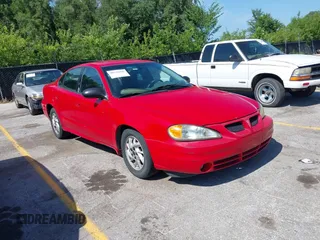 2004 Pontiac Grand Am SE with VIN 1G2NE52F24M636251, listed as a IAAI auction lot 39758466 with 302,095 mi miles. Bid and sale history available at carsss.com. Image 1.
