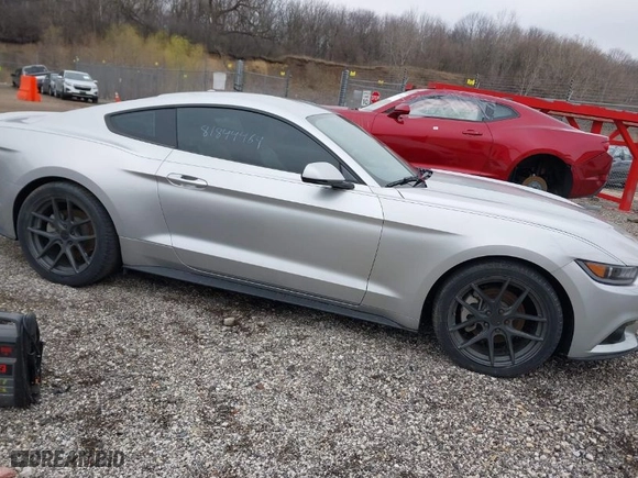 2015 Ford Mustang EcoBoost with VIN 1FA6P8TH3F5383407, listed as a IAAI auction lot 42000122 with 110,576 mi miles. Bid and sale history available at carsss.com. Image 1.