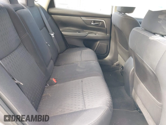 2017 Nissan Altima SV z VIN 1N4AL3AP0HC288370, wystawiony jako IAAI lot #41908701 z przebiegiem 80 551 mil mil oraz . Historia ofert i sprzedaży dostępna na DreamBid. Obrazek 8.