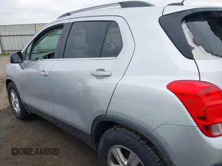 2015 Chevrolet Trax LT with VIN 3GNCJLSB2FL212718, listed as a IAAI auction lot 41657861 with 136,155 mi miles. Bid and sale history available at carsss.com. Image 14.