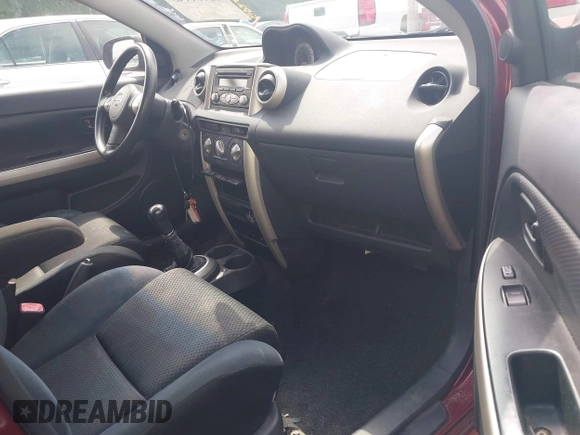 2006 Scion xA z VIN JTKKT624260171630, wystawiony jako IAAI lot #42161145 z przebiegiem 194 764 mil mil oraz . Historia ofert i sprzedaży dostępna na DreamBid. Obrazek 5.