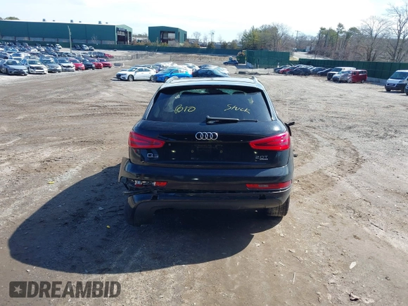 2015 Audi Q3 Premium Plus z VIN WA1EFCFS4FR001441, wystawiony jako IAAI lot #41813239 z przebiegiem 112 795 mil mil oraz . Historia ofert i sprzedaży dostępna na DreamBid. Obrazek 16.