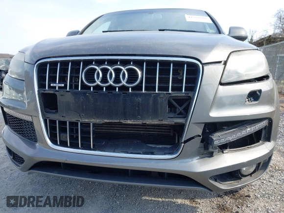 2013 Audi Q7 S line Prestige с VIN WA1DGAFE8DD012301, выставлен на аукционе IAAI как лот 41768600 с пробегом 312 744 миль миль и . История ставок и продаж доступна на DreamBid. Изображение 17.