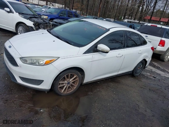 2016 Ford Focus SE with VIN 1FADP3F29GL255686, listed as a IAAI auction lot 41765115 with 1 mi miles. Bid and sale history available at carsss.com. Image 2.