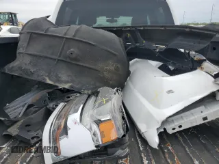 2017 Chevrolet Silverado 1500 LT with VIN 3GCPCREC1HG422900, listed as a Copart auction lot 51012385 with 116,873 mi miles and Salvage Title. Bid and sale history available at carsss.com. Image 12.