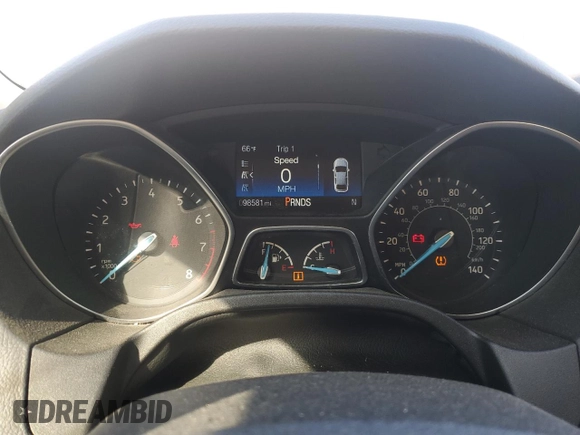 2018 Ford Focus SE with VIN 1FADP3FE3JL261145, listed as a Copart auction lot 47411315 with 98,581 mi miles and Salvage Title. Bid and sale history available at carsss.com. Image 9.