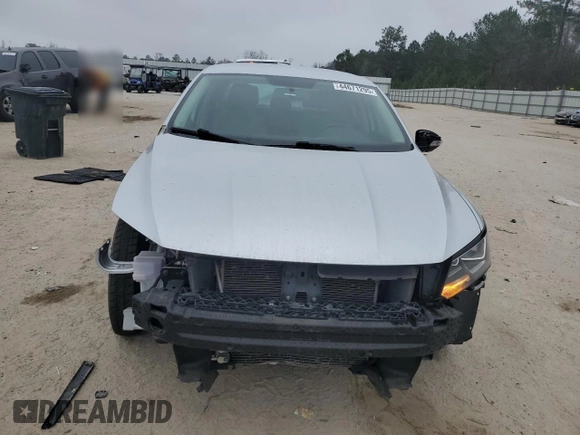 2016 Volkswagen Passat S with VIN 1VWAS7A35GC049345, listed as a Copart auction lot 44671295 with 113,751 mi miles and Salvage title. Bid and sale history available at DreamBid. Image 5.