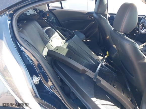 2014 Mazda Mazda3 s Grand Touring with VIN JM1BM1M32E1208762, listed as a IAAI auction lot 41814130 with 117,620 mi miles. Bid and sale history available at carsss.com. Image 8.