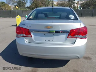 2014 Chevrolet Cruze LS with VIN 1G1PA5SG6E7412949, listed as a IAAI auction lot 41634532 with 109,195 mi miles. Bid and sale history available at carsss.com. Image 16.