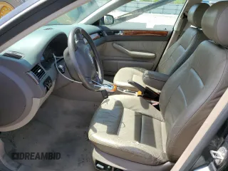 1999 Audi A6 z VIN WAUBA34B6XN119393, wystawiony jako Copart lot #54181235 z przebiegiem 145 925 mil mil oraz Nie do naprawy • Non repairable. Historia ofert i sprzedaży dostępna na DreamBid. Obrazek 7.