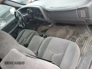 2005 Chevrolet Silverado 1500 LS z VIN 2GCEC19T651207780, wystawiony jako Copart lot #51638165 z przebiegiem 239 408 mil mil oraz Czysty tytuł • Clean title. Historia ofert i sprzedaży dostępna na DreamBid. Obrazek 8.