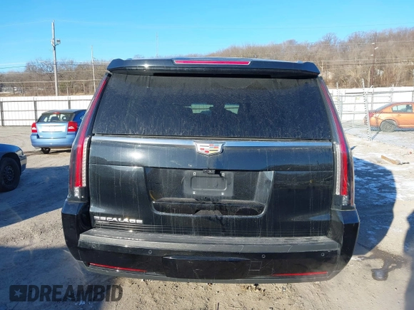 2018 Cadillac Escalade ESV Luxury z VIN 1GYS4HKJ2JR381357, wystawiony jako IAAI lot #41274678 z przebiegiem 173 401 mil mil oraz . Historia ofert i sprzedaży dostępna na DreamBid. Obrazek 17.