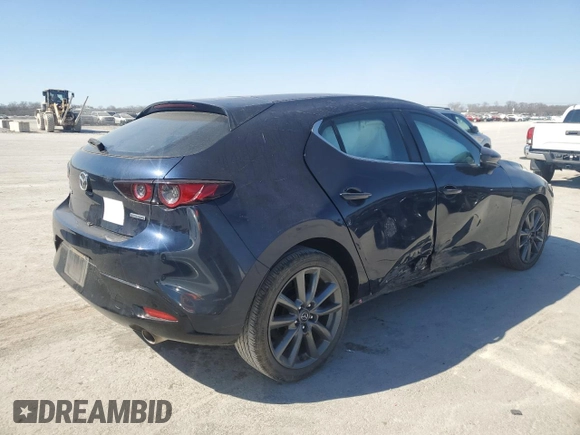 2021 Mazda 3 Select с VIN JM1BPAKL1M1402644, выставлен на аукционе Copart как лот 48410295 с пробегом 36 091 миль миль и Списание • Salvage title. История ставок и продаж доступна на DreamBid. Изображение 3.