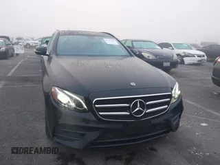 2018 Mercedes-Benz E 400 with VIN WDDZH6GB5JA430425, listed as a IAAI auction lot 41624665 with 81,100 mi miles and . Bid and sale history available at DreamBid. Image 12.