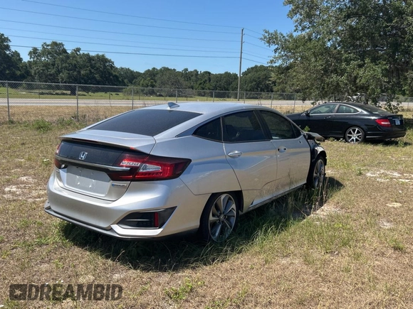 2019 Honda Clarity Plug-In Hybrid with VIN JHMZC5F14KC002619, listed as a Copart auction lot 55531325 with 53,911 mi miles and Salvage Title. Bid and sale history available at carsss.com. Image 4.