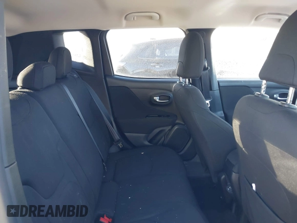 2020 Jeep Renegade Latitude with VIN ZACNJABB4LPL27228, listed as a IAAI auction lot 41271336 with 44,098 mi miles. Bid and sale history available at carsss.com. Image 8.