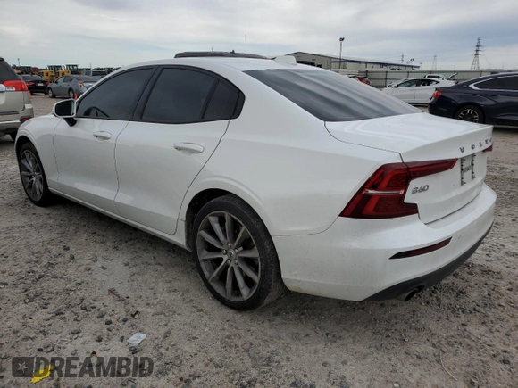 2021 Volvo S60 Momentum with VIN 7JR102FK7MG096815, listed as a Copart auction lot 47497864 with 43,550 mi miles. Bid and sale history available at carsss.com. Image 2.