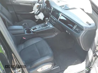 2019 Porsche Macan z VIN WP1AA2A58KLB00807, wystawiony jako IAAI lot #41893729 z przebiegiem 73 808 mil mil oraz . Historia ofert i sprzedaży dostępna na DreamBid. Obrazek 5.