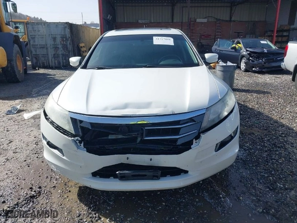 2010 Honda Accord Crosstour EX-L with VIN 5J6TF2H53AL007610, listed as a IAAI auction lot 41717016 with NaN miles. Bid and sale history available at carsss.com. Image 13.