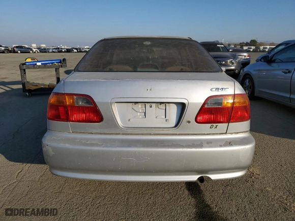 2000 Honda Civic VP with VIN 2HGEJ6612YH563761, listed as a Copart auction lot 83430994 with 170,515 mi miles and Salvage Title. Bid and sale history available at carsss.com. Image 6.