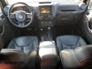 2017 Jeep Wrangler Unlimited Sahara z VIN 1C4BJWEG3HL674913, wystawiony jako Copart lot #48912225 z przebiegiem 46 793 mil mil oraz Szkoda całkowita • Salvage title. Historia ofert i sprzedaży dostępna na DreamBid. Obrazek 8.