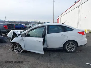 2016 Ford Focus SE с VIN 1FADP3F20GL332154, выставлен на аукционе IAAI как лот 41068931 с пробегом Не указан миль и . История ставок и продаж доступна на DreamBid. Изображение 15.