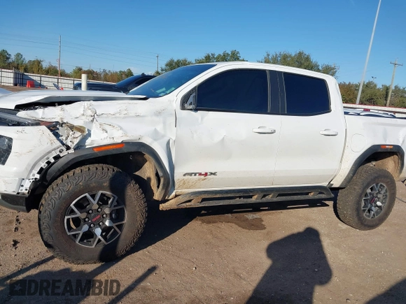 2023 GMC Canyon 4WD AT4X with VIN 1GTP6EEK4P1199532, listed as a IAAI auction lot 41027695 with 1 mi miles. Bid and sale history available at carsss.com. Image 13.