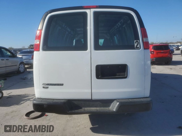2017 Chevrolet Express Cargo с VIN 1GCWGBFF2H1348210, выставлен на аукционе Copart как лот 45957915 с пробегом 268 456 миль миль и Списание • Salvage title. История ставок и продаж доступна на DreamBid. Изображение 6.