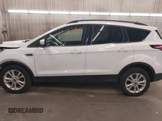 2018 Ford Escape SE z VIN 1FMCU9GD2JUB17518, wystawiony jako IAAI lot #41919245 z przebiegiem 102 626 mil mil oraz . Historia ofert i sprzedaży dostępna na DreamBid. Obrazek 15.