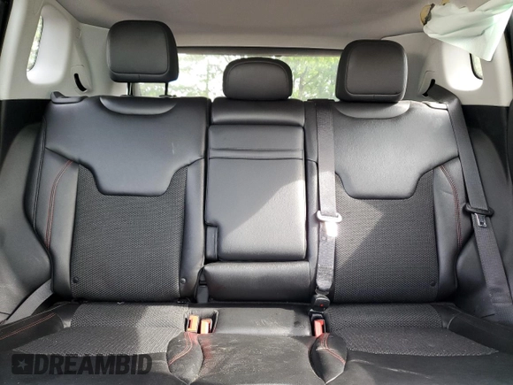 2018 Jeep Compass Trailhawk z VIN 3C4NJDDB4JT147867, wystawiony jako Copart lot #55981295 z przebiegiem 107 718 mil mil oraz Szkoda całkowita • Salvage title. Historia ofert i sprzedaży dostępna na DreamBid. Obrazek 10.