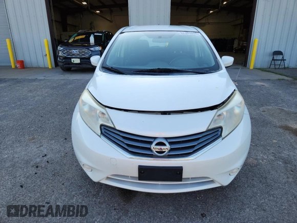 2015 Nissan Note SR with VIN 3N1CE2CP6FL378728, listed as a Copart auction lot 62383885 with 159,394 mi miles and Clean title. Bid and sale history available at DreamBid. Image 5.