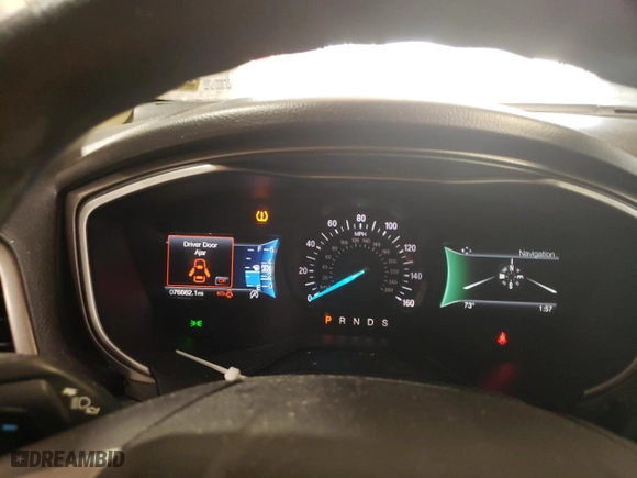 2019 Ford Fusion SE with VIN 3FA6P0HD5KR231563, listed as a Copart auction lot 47114155 with 76,662 mi miles and Salvage Title. Bid and sale history available at carsss.com. Image 9.