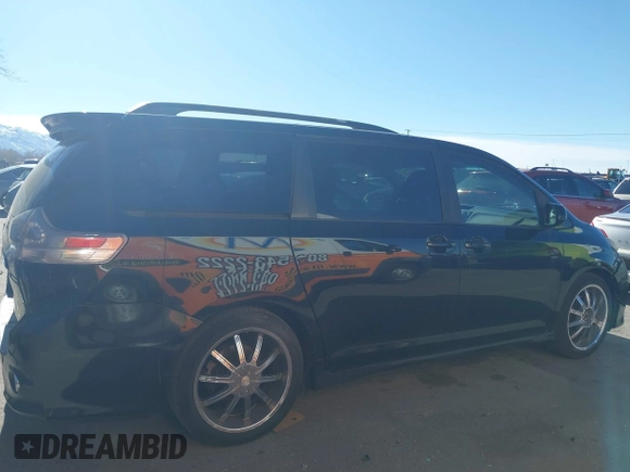2012 Toyota Sienna SE with VIN 5TDXK3DC9CS179896, listed as a IAAI auction lot 41672616 with 216,638 mi miles. Bid and sale history available at carsss.com. Image 13.