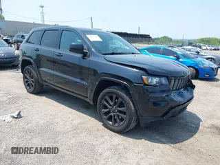 2019 Jeep Grand Cherokee Altitude with VIN 1C4RJFAG0KC568835, listed as a IAAI auction lot 42416530 with 97,175 mi miles and . Bid and sale history available at DreamBid. Image 1.