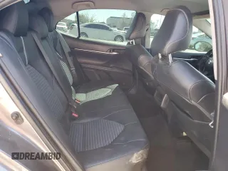2022 Toyota Camry SE z VIN 4T1G11AK3NU657890, wystawiony jako Copart lot #49311565 z przebiegiem 61 017 mil mil oraz Szkoda całkowita • Salvage title. Historia ofert i sprzedaży dostępna na DreamBid. Obrazek 10.