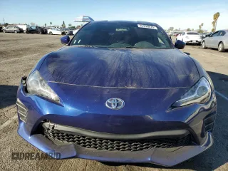 2017 Toyota 86 with VIN JF1ZNAA15H8710374, listed as a Copart auction lot 85290674 with 103,145 mi miles and Salvage Title. Bid and sale history available at carsss.com. Image 5.