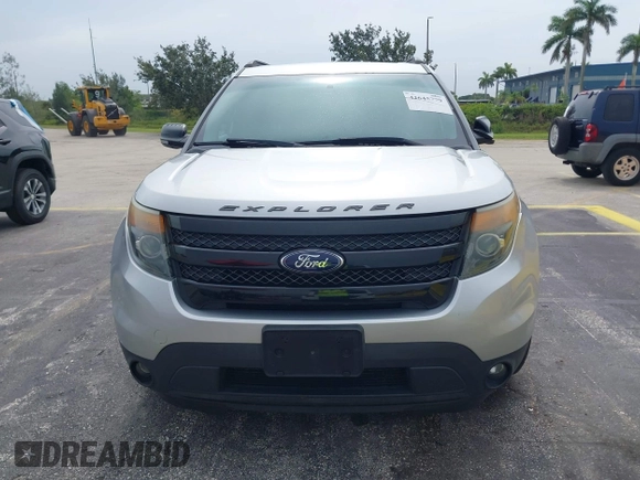 2013 Ford Explorer Sport с VIN 1FM5K8GT6DGC56330, выставлен на аукционе IAAI как лот 42645779 с пробегом 170 315 миль миль и . История ставок и продаж доступна на DreamBid. Изображение 12.