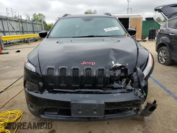 2018 Jeep Cherokee Latitude with VIN 1C4PJLCBXJD577610, listed as a Copart auction lot 55740775 with 120,776 mi miles and Salvage title. Bid and sale history available at DreamBid. Image 5.