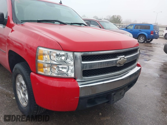 2008 Chevrolet Silverado 1500 Work Truck with VIN 1GCEC14X18Z120858, listed as a IAAI auction lot 41451350 with 242,110 mi miles. Bid and sale history available at carsss.com. Image 6.