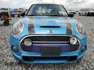 2016 MINI Hardtop 4 Door S with VIN WMWXU3C50G2D28982, listed as a Copart auction lot 63376925 with 97,519 mi miles and Salvage title. Bid and sale history available at DreamBid. Image 5.