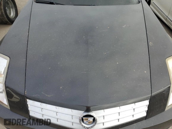 2005 Cadillac XLR z VIN 1G6YV34A955600425, wystawiony jako Copart lot #76188034 z przebiegiem Nie podano mil oraz Szkody całkowita. Historia ofert i sprzedaży dostępna na DreamBid. Obrazek 11.