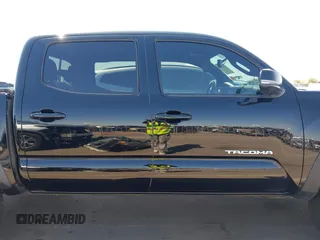 2016 Toyota Tacoma SR with VIN 3TMCZ5AN3GM019210, listed as a IAAI auction lot 42003617 with 171,581 mi miles. Bid and sale history available at carsss.com. Image 13.