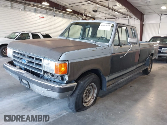 1991 Ford F-250 with VIN 1FTHX25G3MKA39966, listed as a IAAI auction lot 42669671 with 889,505 mi miles and . Bid and sale history available at DreamBid. Image 2.