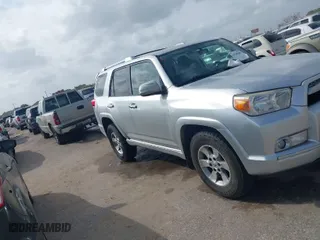 2011 Toyota 4Runner SR5 with VIN JTEZU5JR8B5016793, listed as a IAAI auction lot 41749448 with 163,514 mi miles. Bid and sale history available at carsss.com. Image 1.