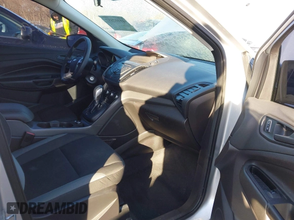 2016 Ford Escape S with VIN 1FMCU0F79GUA64154, listed as a IAAI auction lot 41402897 with 125,952 mi miles. Bid and sale history available at carsss.com. Image 5.