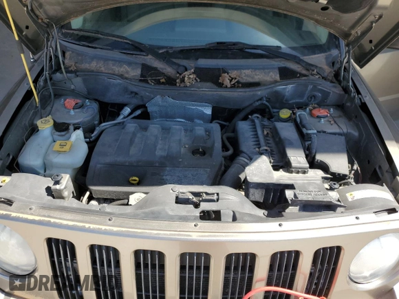 2007 Jeep Patriot Sport with VIN 1J8FF28W87D342157, listed as a Copart auction lot 51959185 with 87,008 mi miles and Clean Title. Bid and sale history available at DreamBid. Image 12.
