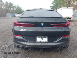 2025 BMW X6 xDrive40i with VIN 5UX33EX09S9Y89594, listed as a IAAI auction lot 42072438 with 460 mi miles and . Bid and sale history available at DreamBid. Image 16.
