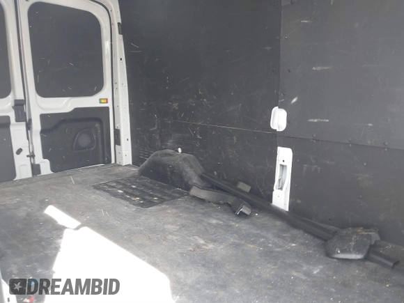 2024 Ford Transit Cargo with VIN 1FTBR1C8XRKA46961, listed as a IAAI auction lot 41823255 with 4,292 mi miles and . Bid and sale history available at DreamBid. Image 8.