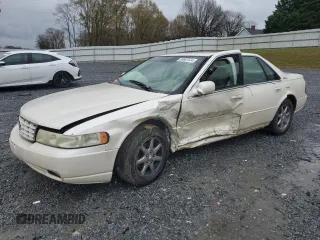 2003 Cadillac Seville Luxury SLS z VIN 1G6KS54Y53U103818, wystawiony jako Copart lot #83607524 z przebiegiem Nie podano mil oraz Szkody całkowita. Historia ofert i sprzedaży dostępna na DreamBid. Obrazek 1.